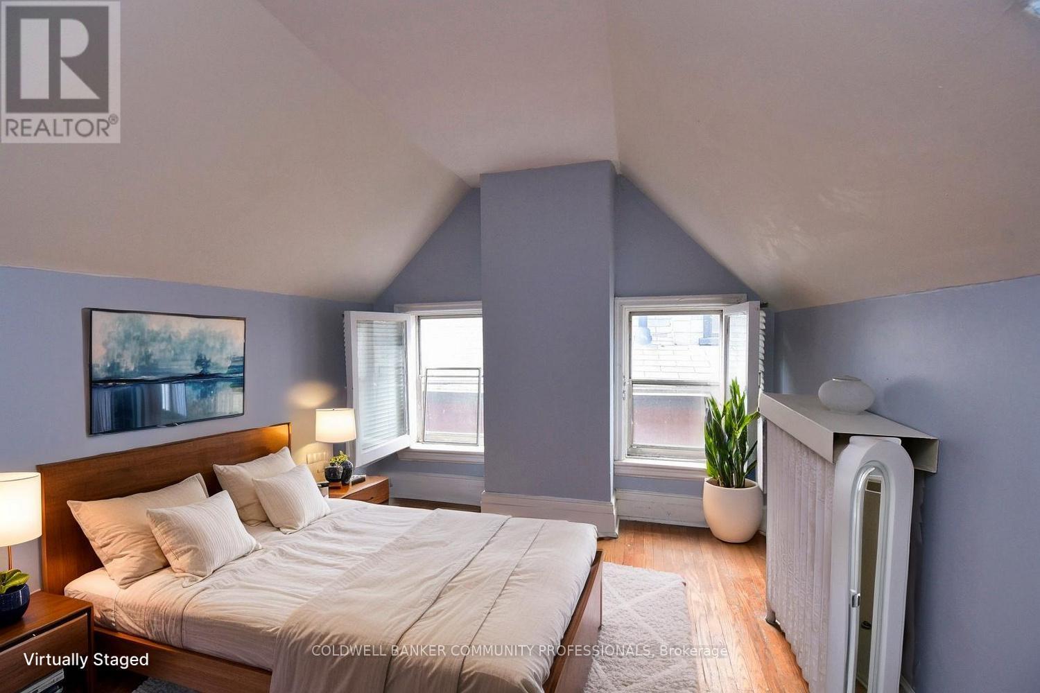 461 Dundurn Street S, Hamilton, ON - Indoor Photo Showing Bedroom