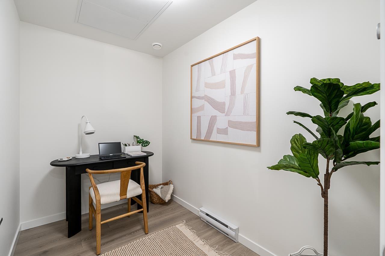 412 7936 206 Street, Langley, BC - Indoor