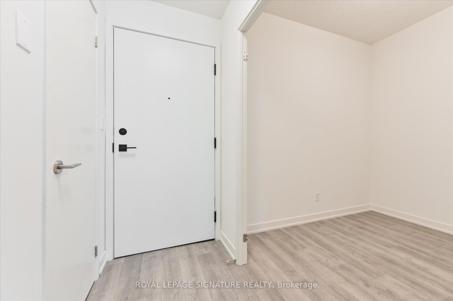 C315-38 Simcoe Promenade, Markham, ON - Indoor Photo Showing Other Room