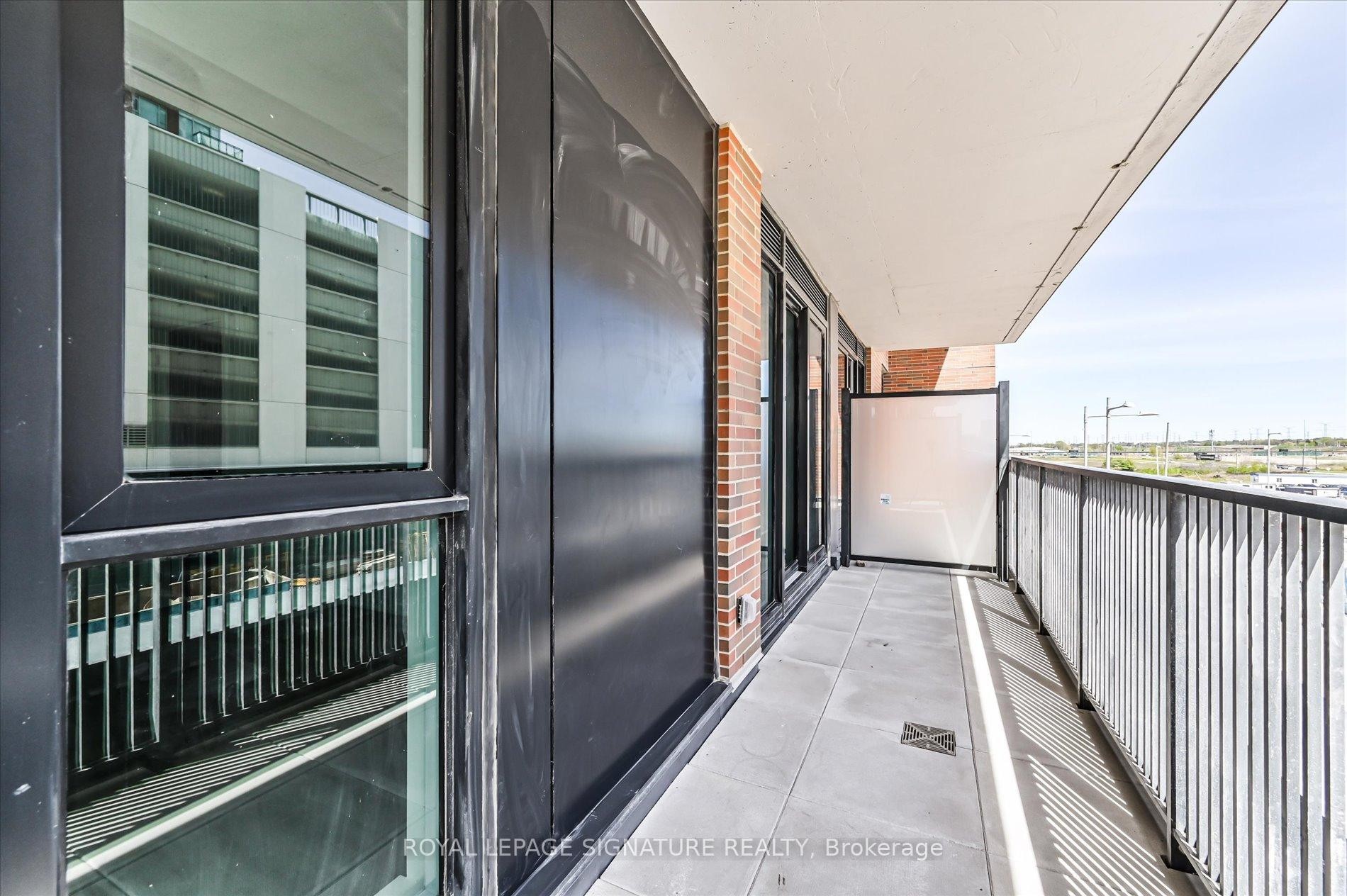 C315-38 Simcoe Promenade, Markham, ON - Outdoor With Balcony With Exterior