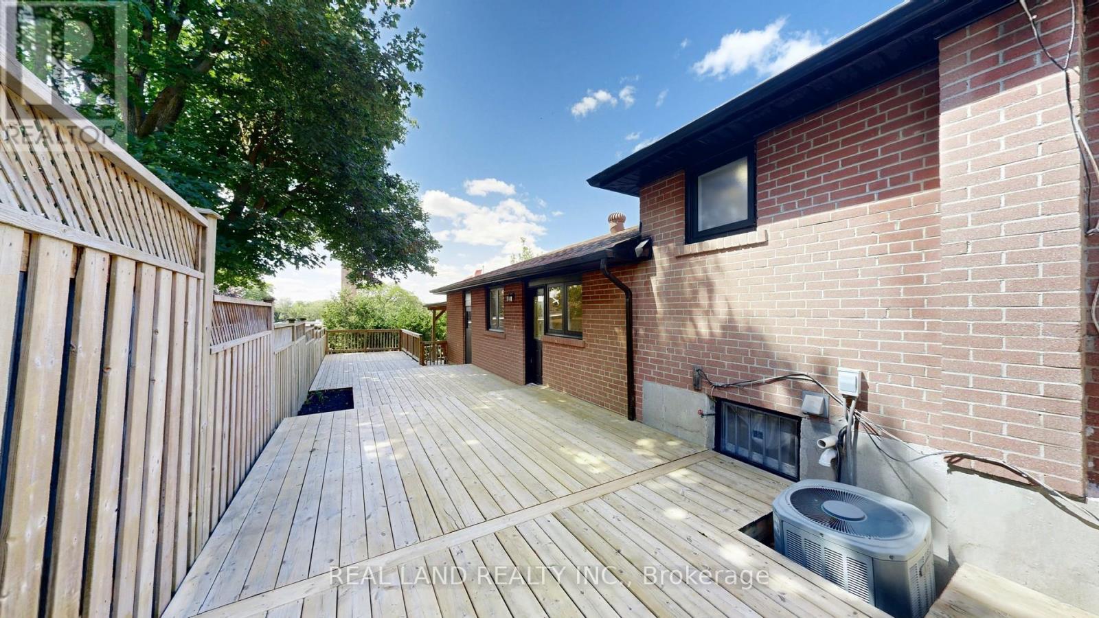 38 Cresthaven Drive, Toronto, ON - Outdoor With Deck Patio Veranda With Exterior