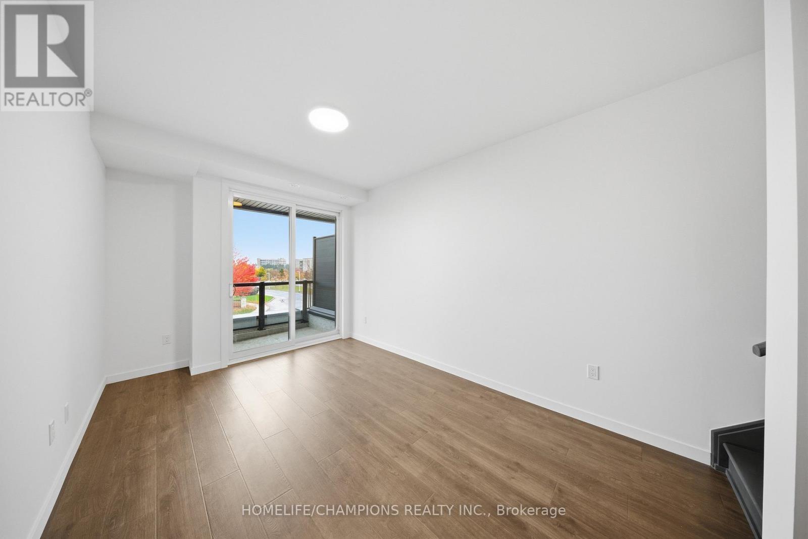 14 - 3175 Denison St Street, Markham, ON - Indoor Photo Showing Other Room