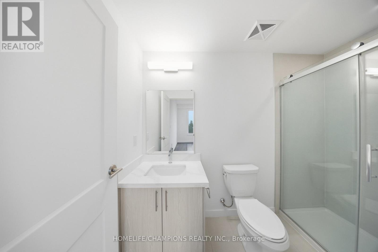 14 - 3175 Denison St Street, Markham, ON - Indoor Photo Showing Bathroom