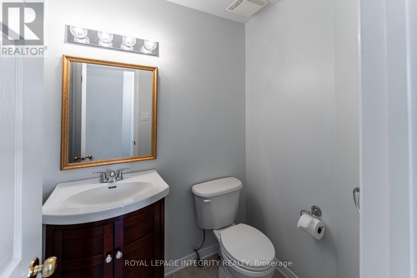 71 Appledale Drive, Ottawa, ON - Indoor Photo Showing Bathroom