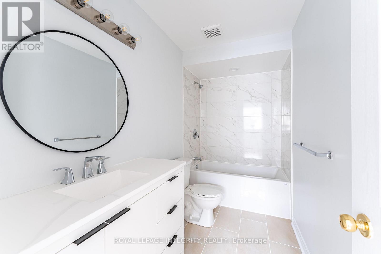 71 Appledale Drive, Ottawa, ON - Indoor Photo Showing Bathroom