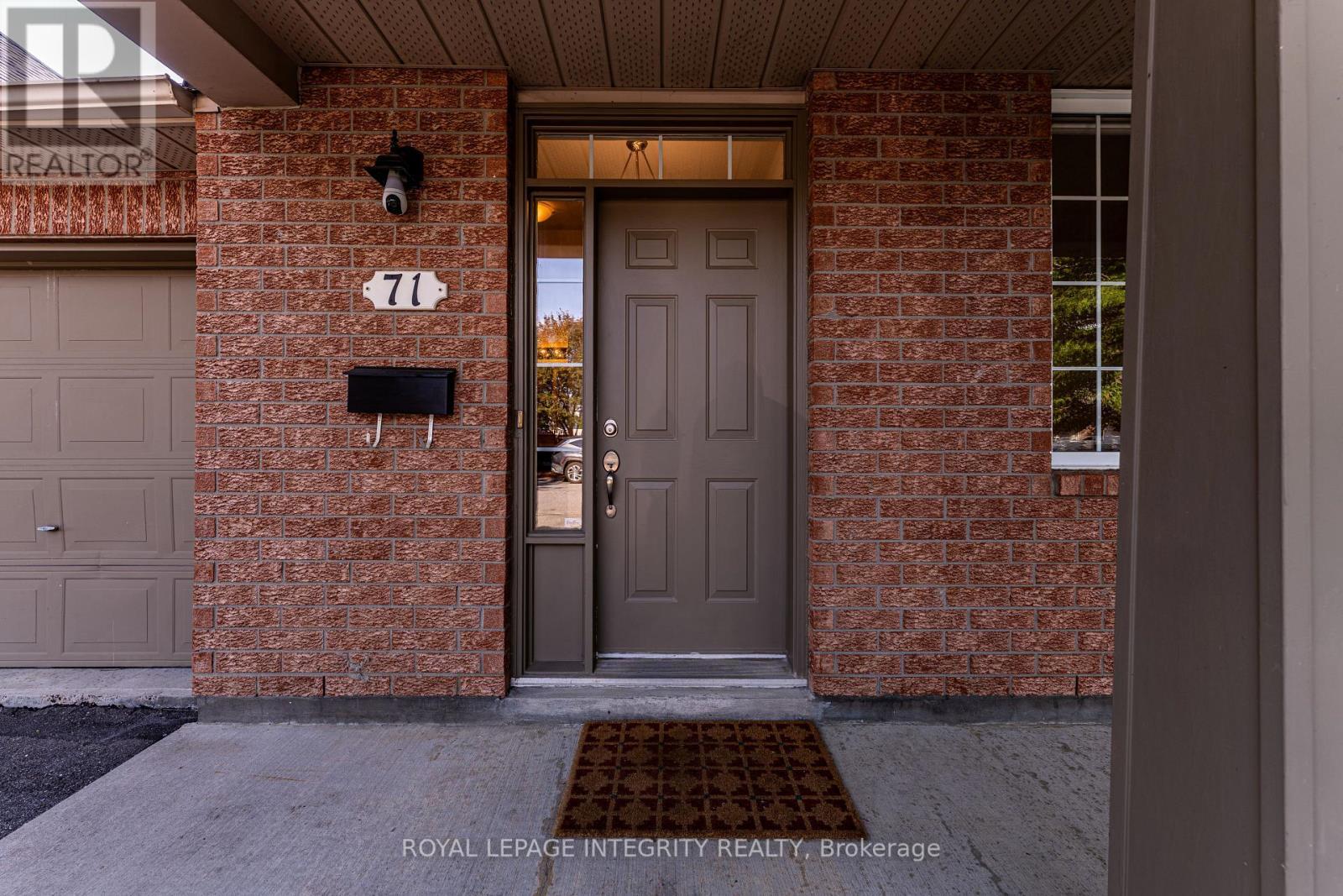 71 Appledale Drive, Ottawa, ON - Outdoor With Exterior