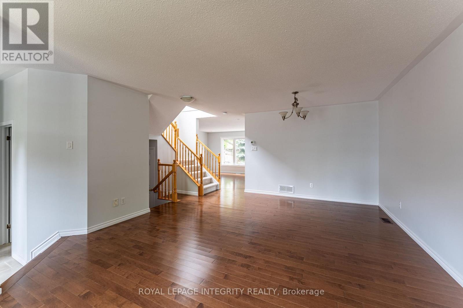 71 Appledale Drive, Ottawa, ON - Indoor Photo Showing Other Room