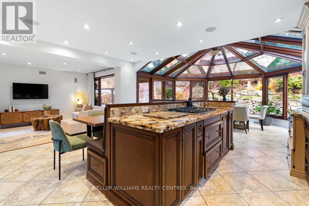 50 Skyview Crescent, Toronto, ON - Indoor Photo Showing Dining Room