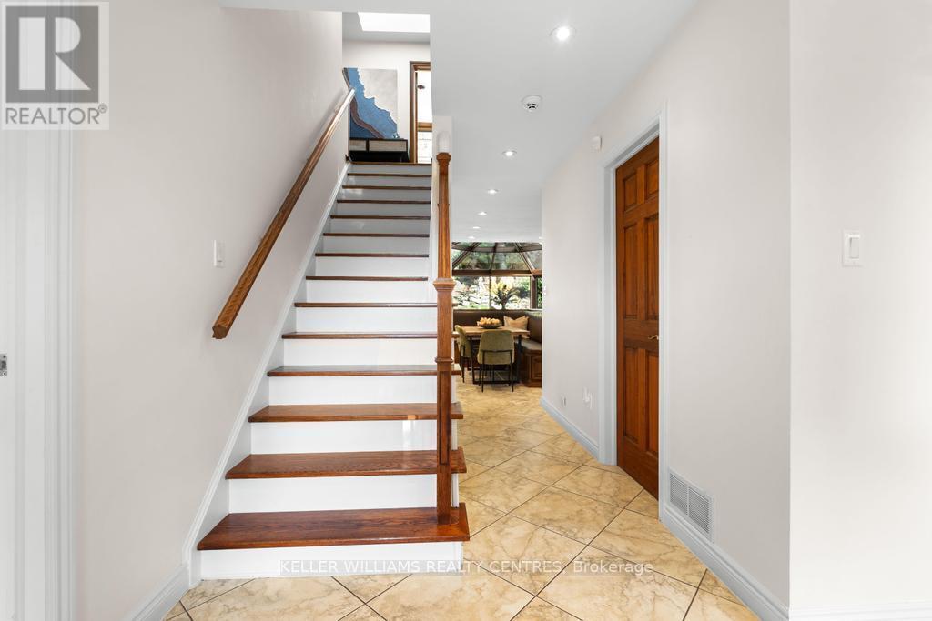 50 Skyview Crescent, Toronto, ON - Indoor Photo Showing Other Room