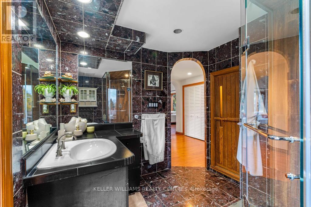 50 Skyview Crescent, Toronto, ON - Indoor Photo Showing Bathroom