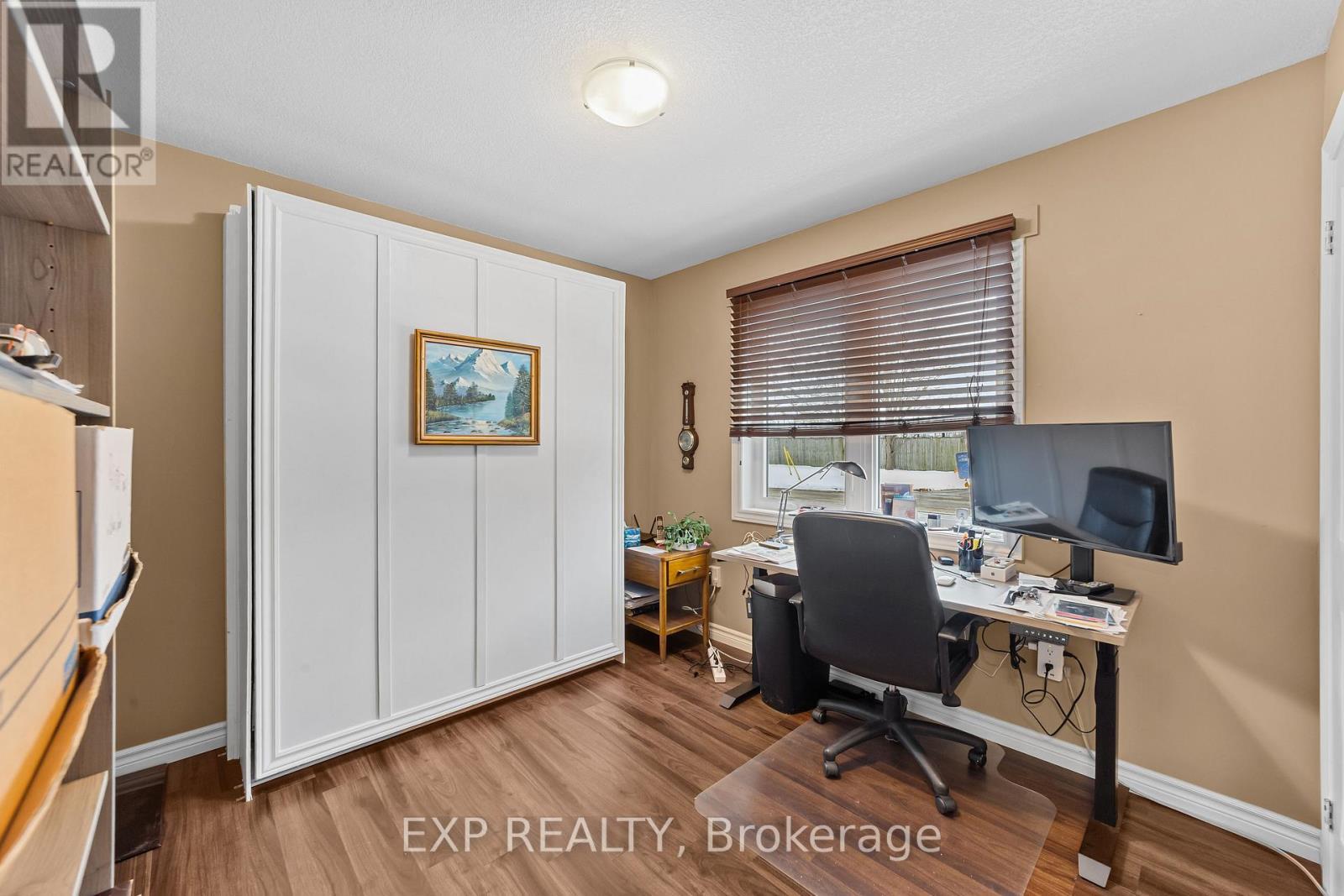 298 John Street, Warwick (Watford), ON - Indoor Photo Showing Office