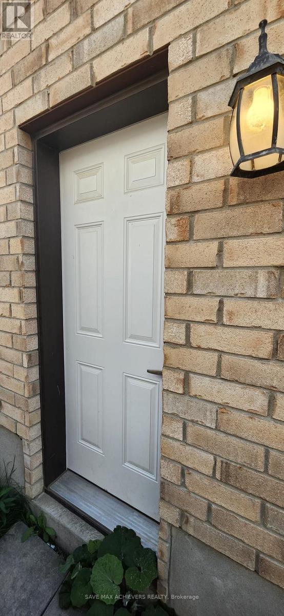 #Basement - 2309 Evans Boulevard, London South, ON - Outdoor With Exterior