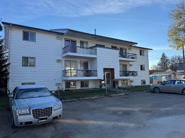 152 7Th St, Morden, MB
