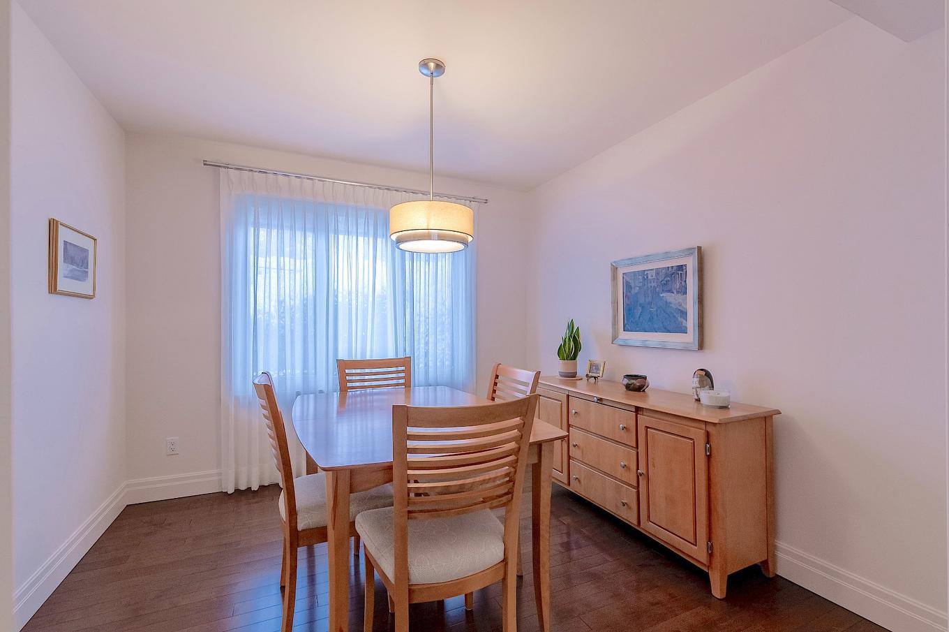 Dining room - 3580 Rue Boulay, Brossard, QC - Indoor Photo Showing Dining Room