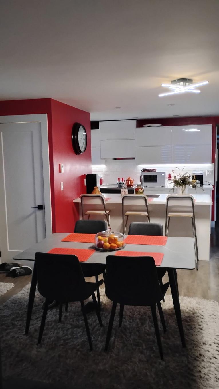 Dinette - 95 Rue Du Campeur, Val-Morin, QC - Indoor Photo Showing Office