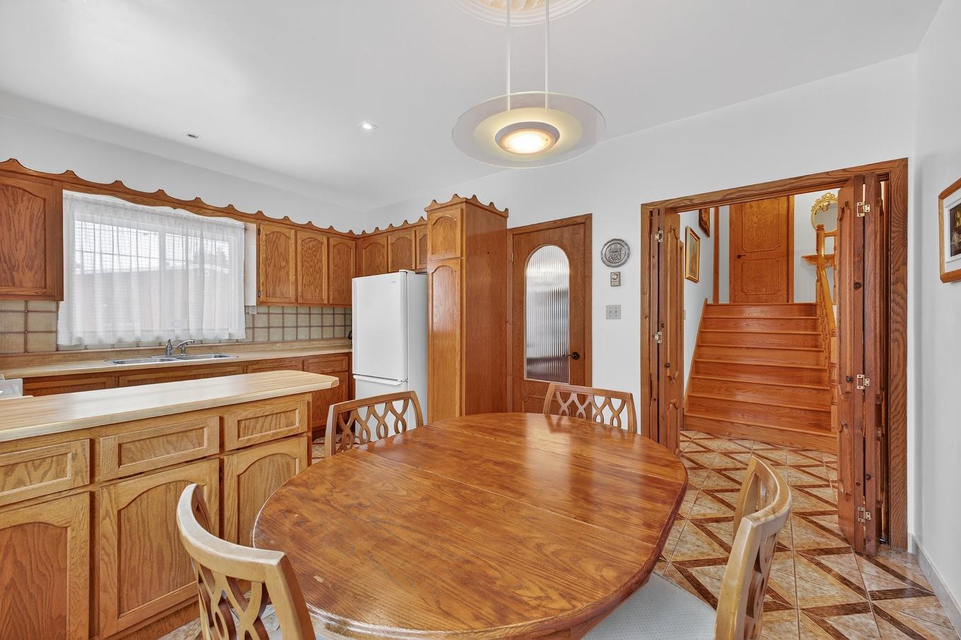 Coin-repas - 7745 Boul. Gouin O., Montréal (Ahuntsic-Cartierville), QC - Indoor Photo Showing Dining Room
