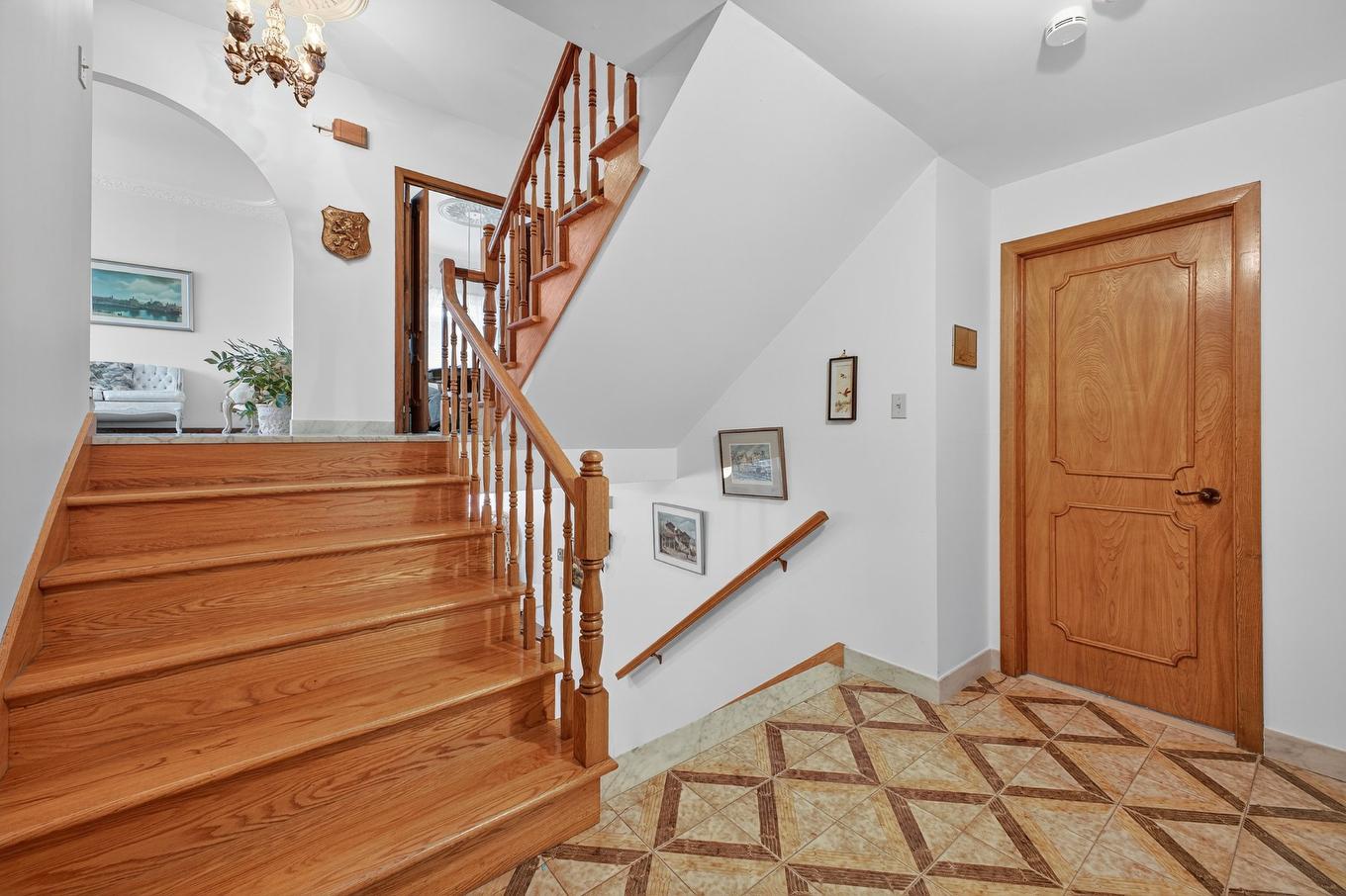 Corridor - 7745 Boul. Gouin O., Montréal (Ahuntsic-Cartierville), QC - Indoor Photo Showing Other Room