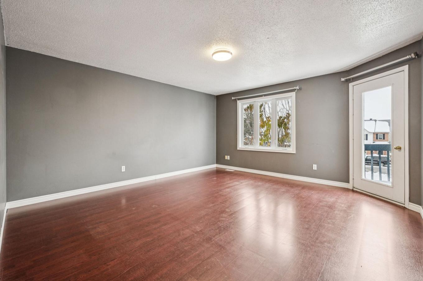 Primary bedroom - 64 Rue Mcelroy, Gatineau (Gatineau), QC - Indoor Photo Showing Other Room
