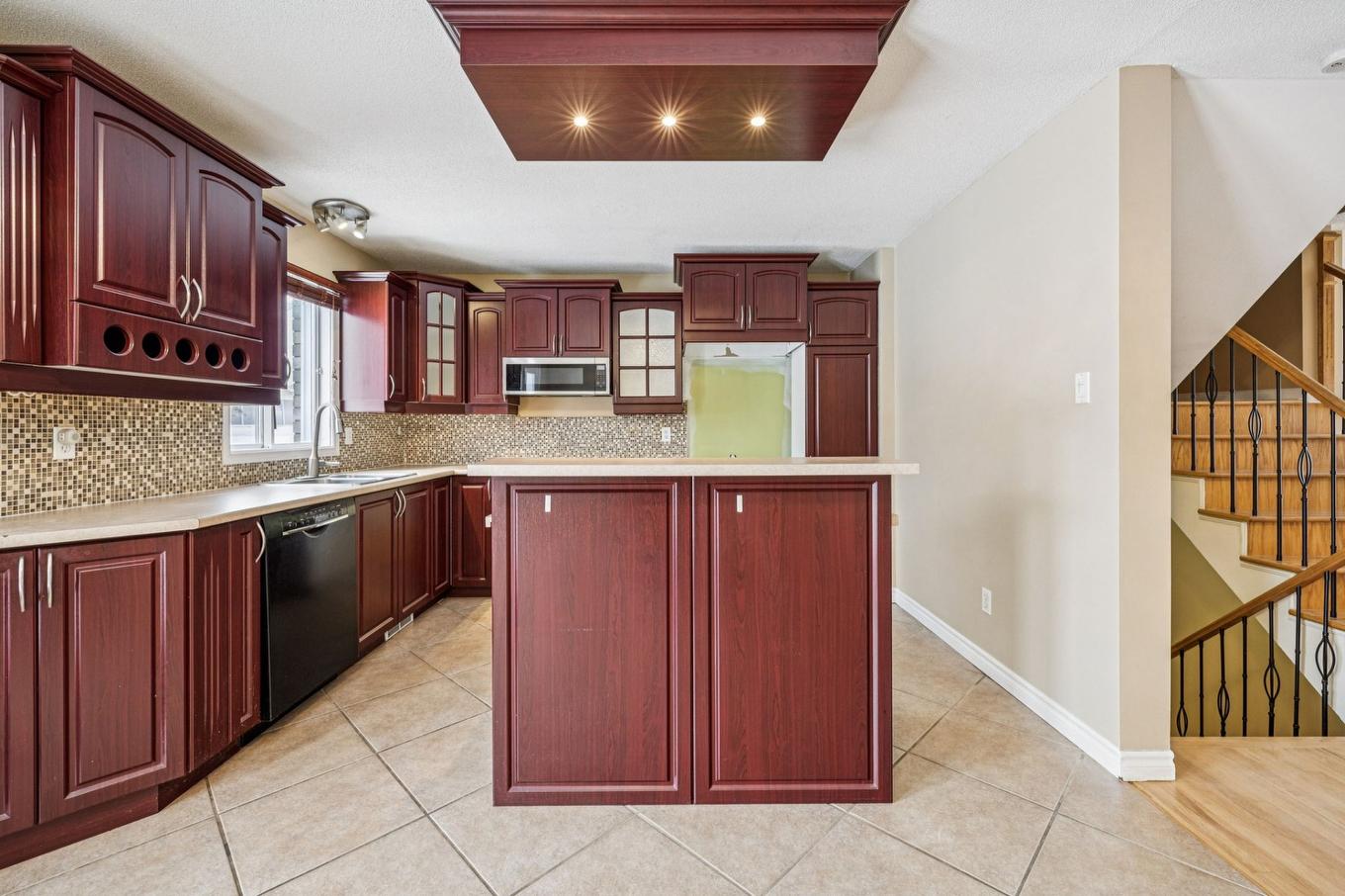 Kitchen - 64 Rue Mcelroy, Gatineau (Gatineau), QC - Indoor Photo Showing Kitchen