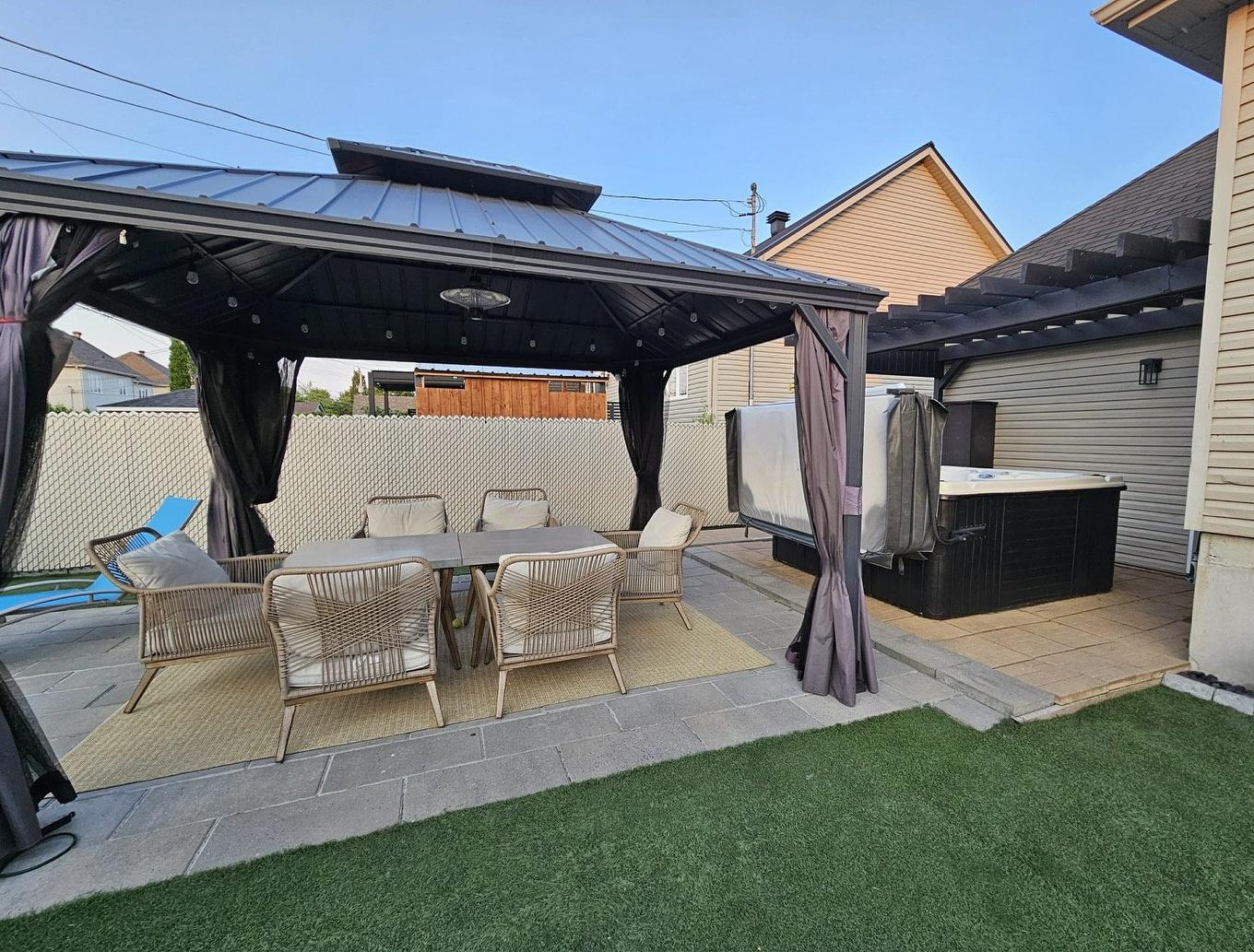 Backyard - 109 Rue Joseph-Charles-Coallier, Saint-Jean-Sur-Richelieu, QC - Outdoor With Exterior