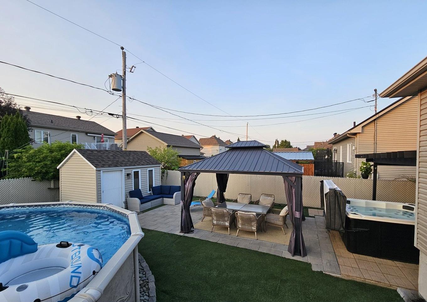 Backyard - 109 Rue Joseph-Charles-Coallier, Saint-Jean-Sur-Richelieu, QC - Outdoor With Exterior