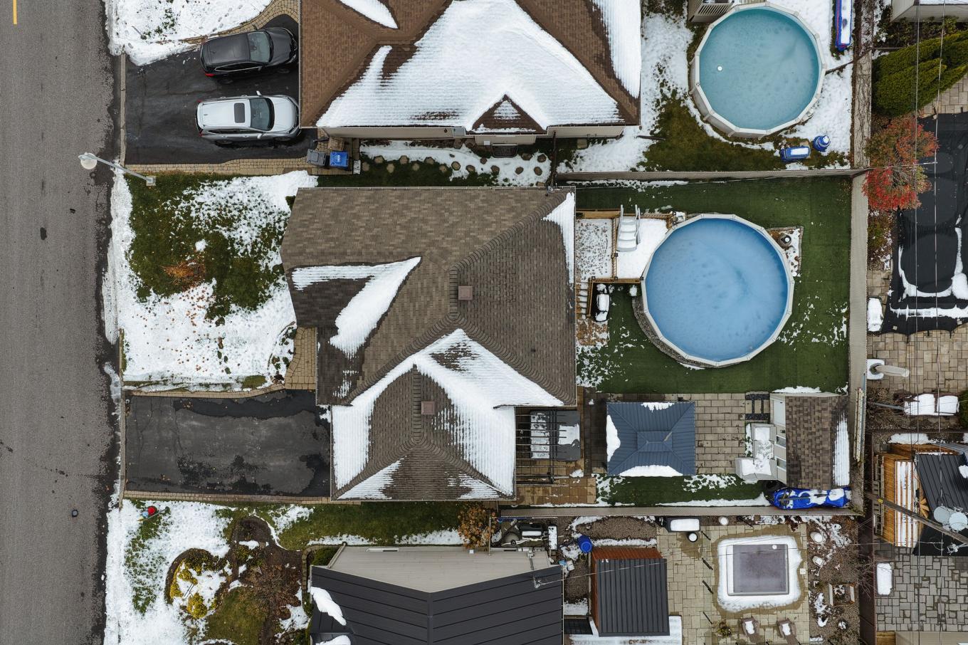 Overall view - 109 Rue Joseph-Charles-Coallier, Saint-Jean-Sur-Richelieu, QC - Outdoor With Above Ground Pool