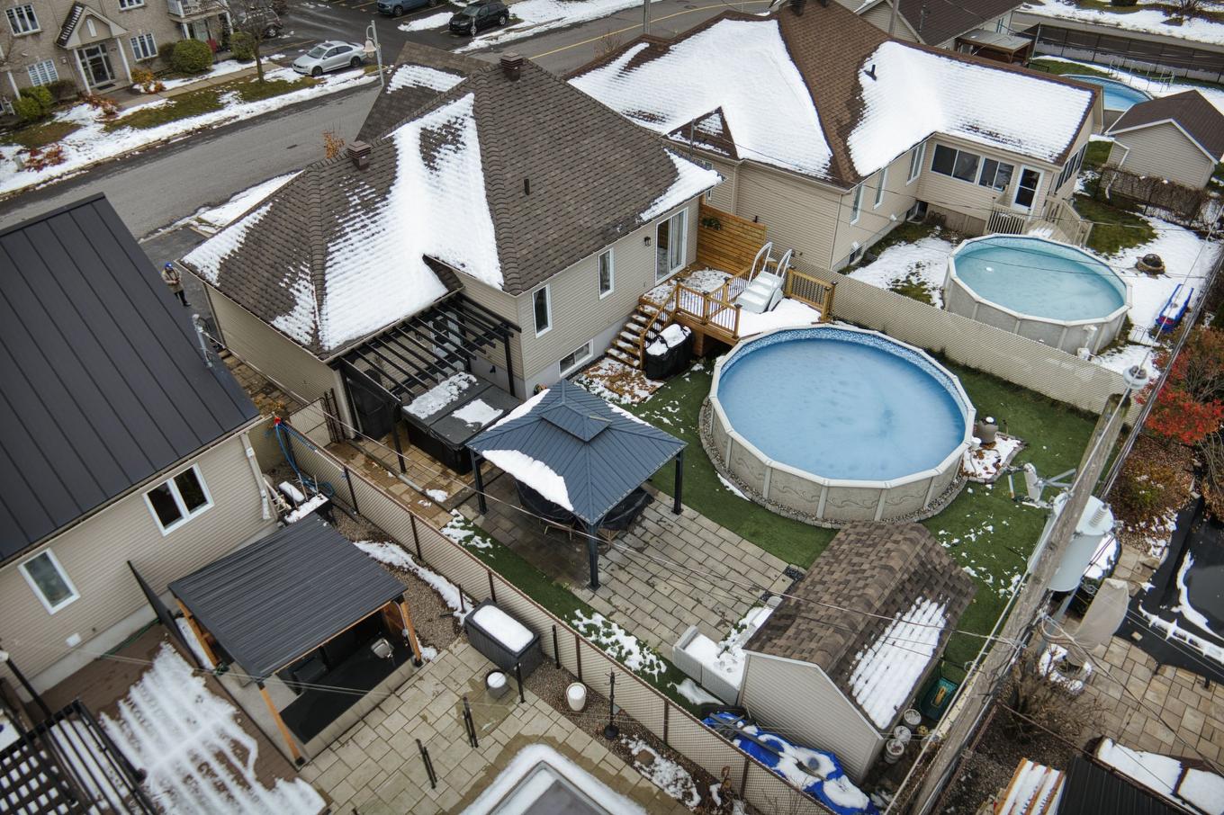 Overall view - 109 Rue Joseph-Charles-Coallier, Saint-Jean-Sur-Richelieu, QC - Outdoor With Above Ground Pool