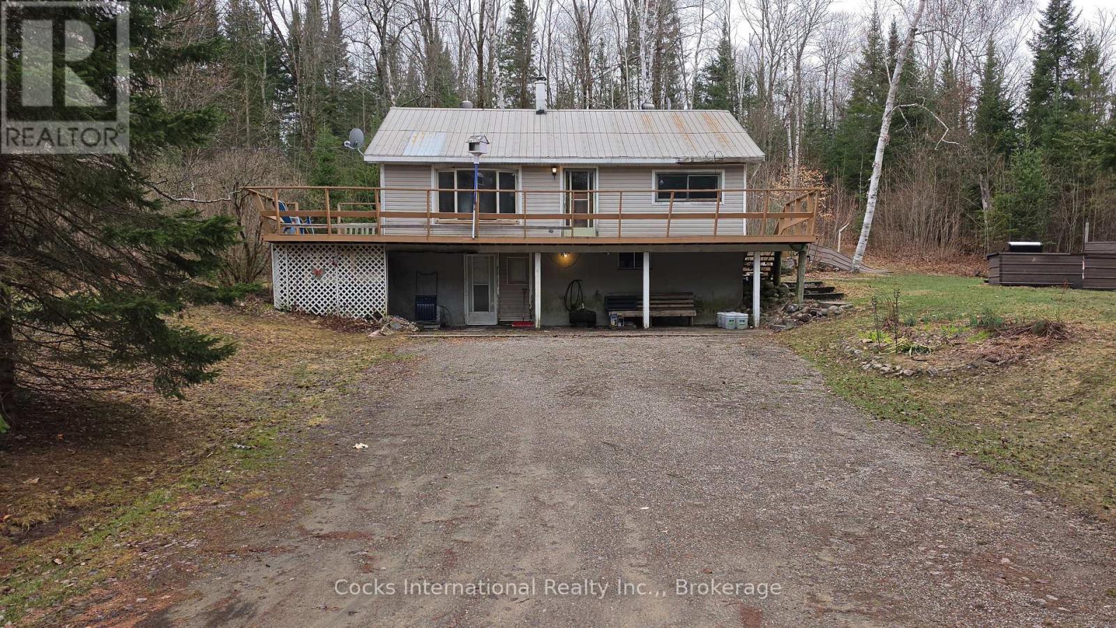 44 Expressway Road, Perry, ON - Outdoor With Deck Patio Veranda