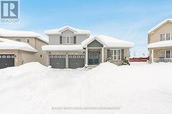 54 STONEMOUNT CRESCENT Essa, ON L3W 0C5