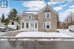 10 WELLINGTON STREET E Athens, ON K0E 1B0