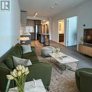 435 - 8 BEVERLEY GLEN BOULEVARD Vaughan, ON L4J 0L5