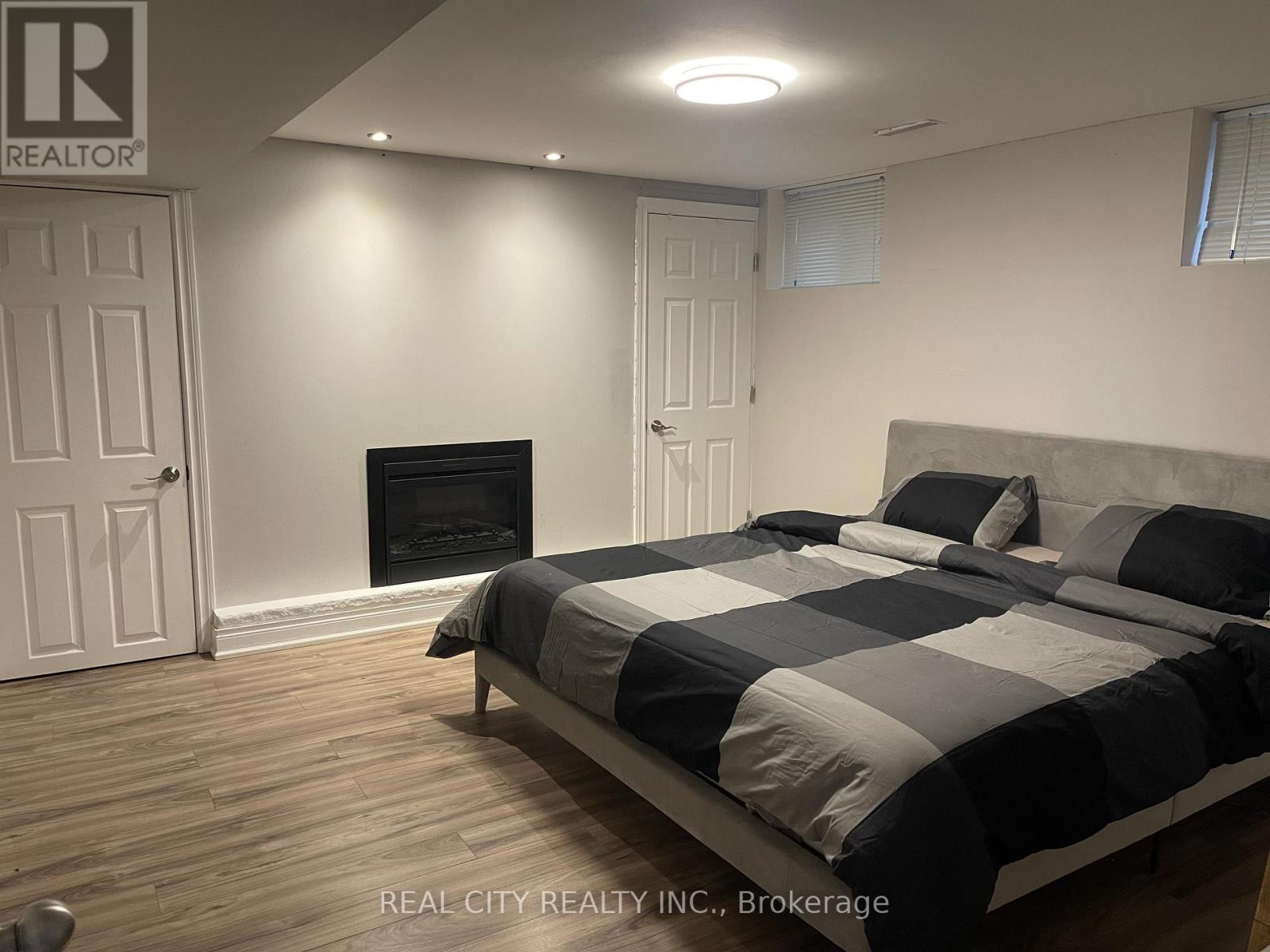 47 Ladyslipper Court, Markham, ON - Indoor Photo Showing Bedroom