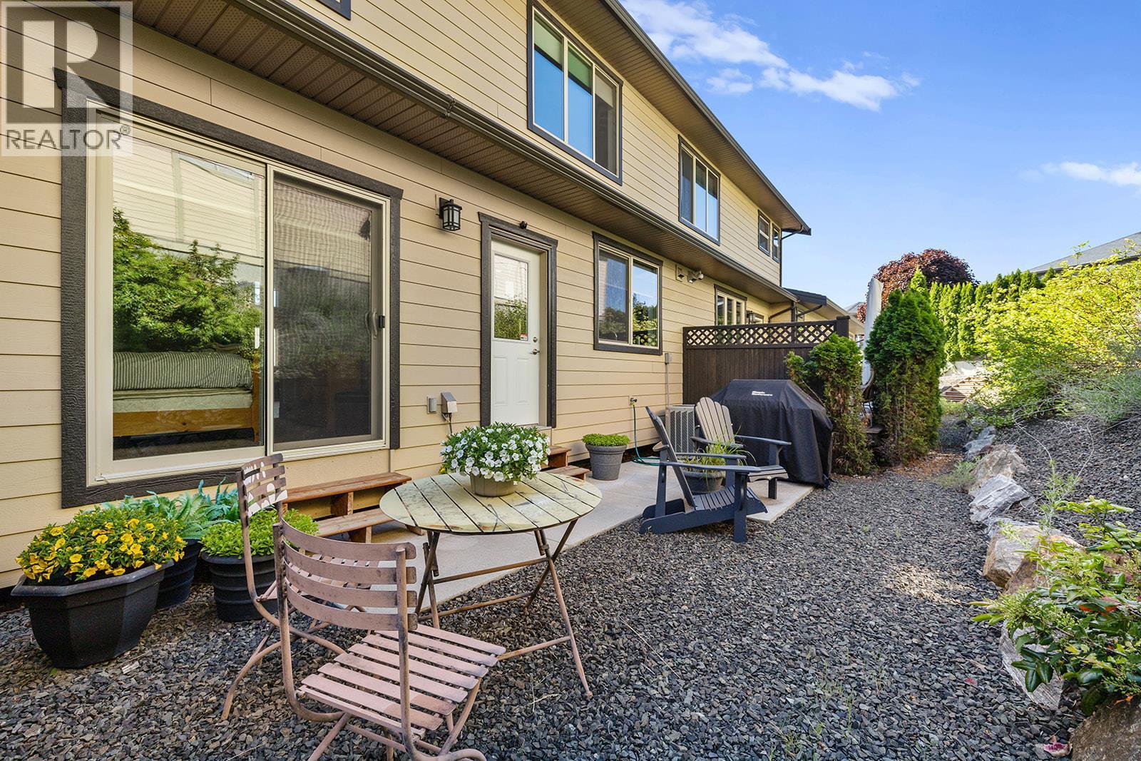 3359 Cougar Road Unit# 19, West Kelowna, BC - Outdoor With Deck Patio Veranda With Exterior