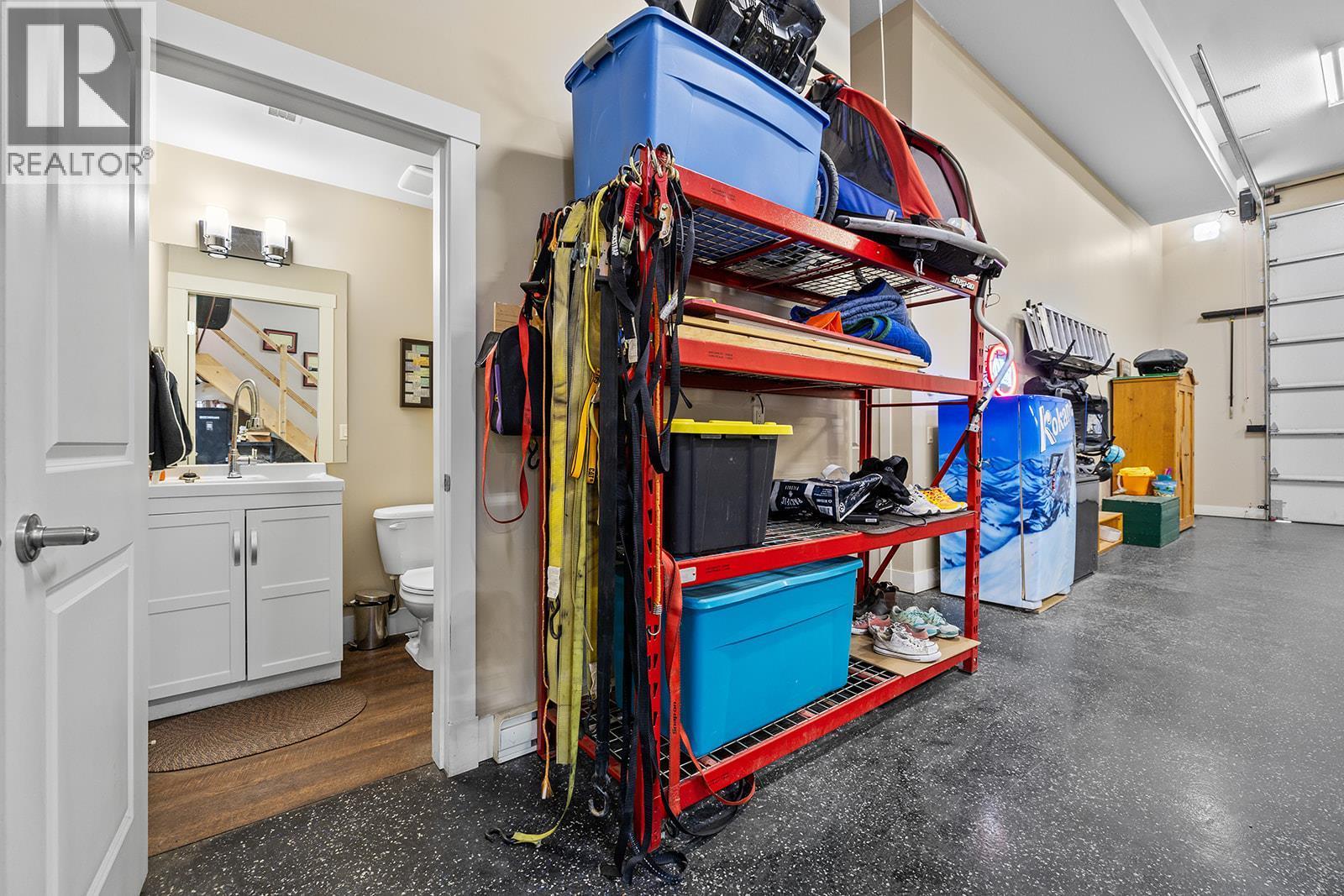 3359 Cougar Road Unit# 19, West Kelowna, BC - Indoor