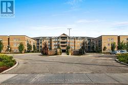321 - 481 RUPERT AVENUE Whitchurch-Stouffville, ON L4A 1Y7