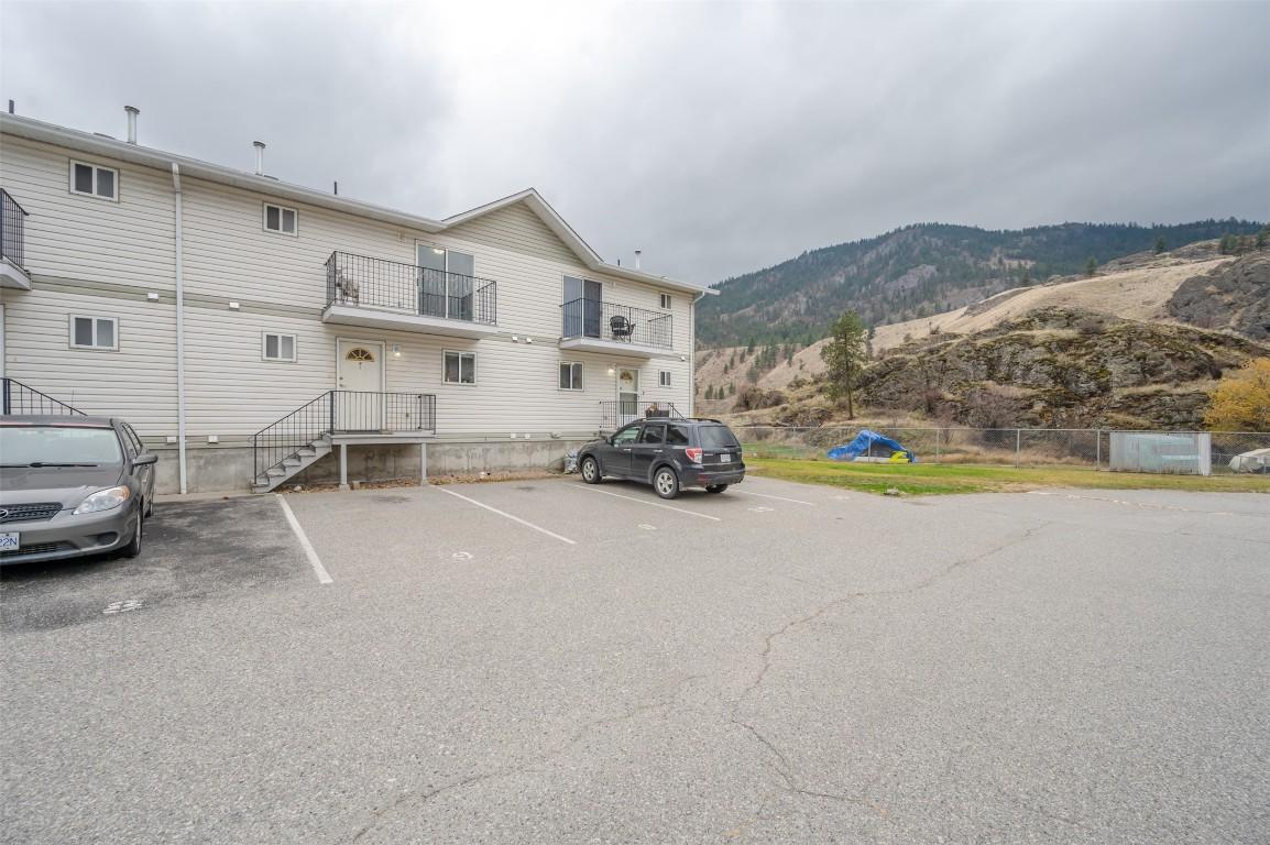 9-1020 Cedar Street, Okanagan Falls, BC - Outdoor With Balcony