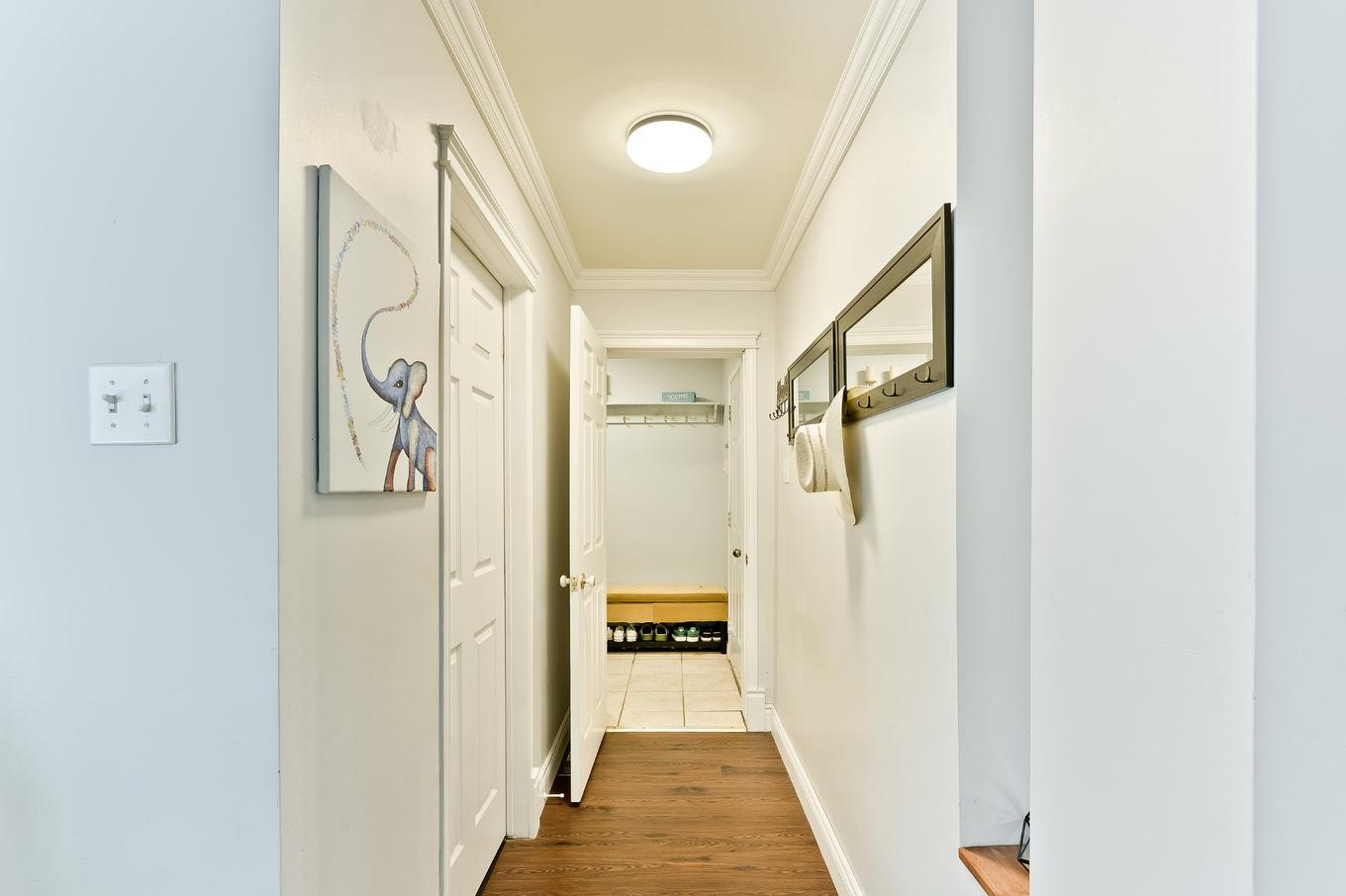 Corridor - 81 Rue Raymond, Magog, QC - Indoor Photo Showing Other Room