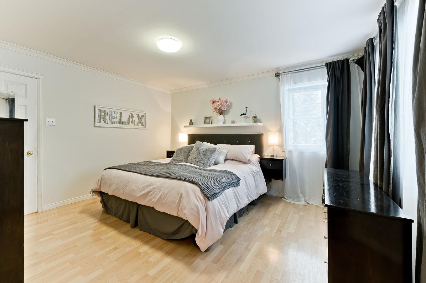 Chambre à coucher principale - 81 Rue Raymond, Magog, QC - Indoor Photo Showing Bedroom