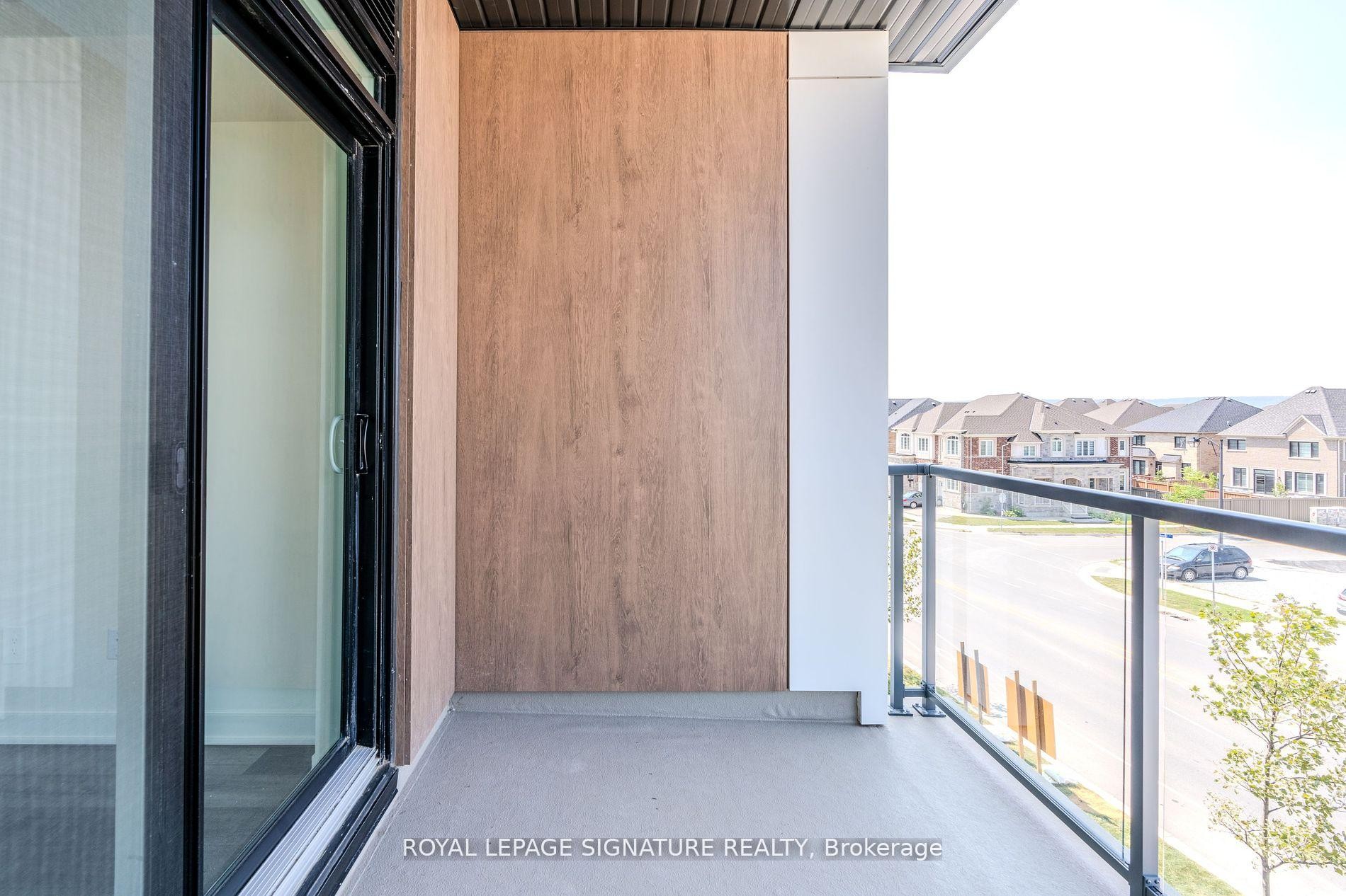 314-1440 Clarriage Court, Milton, ON - Outdoor With Balcony With Exterior