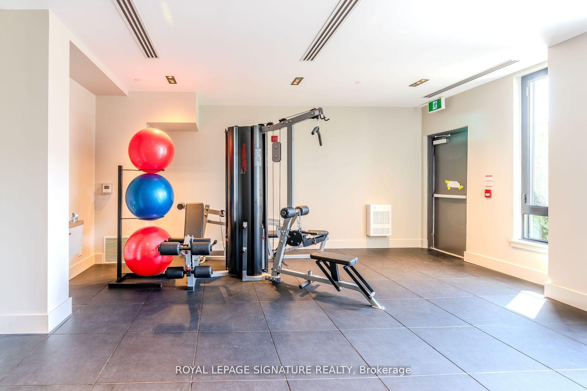 314-1440 Clarriage Court, Milton, ON - Indoor