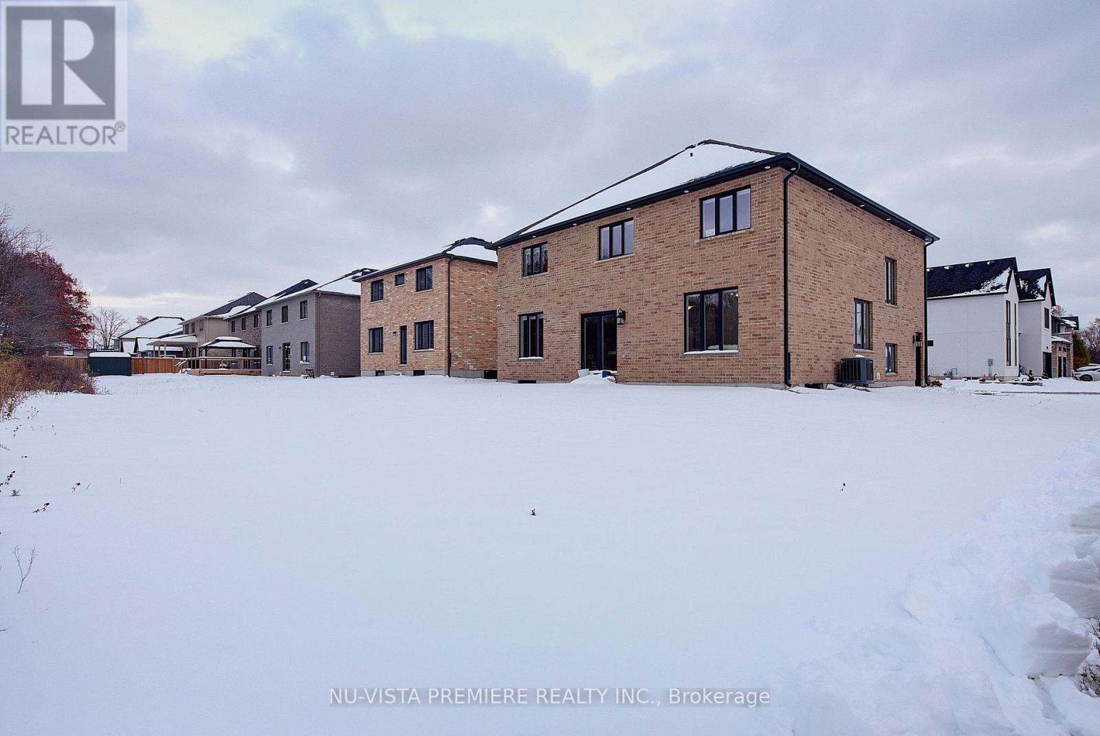 2232 Tripp Drive, London South (South V), ON - Outdoor