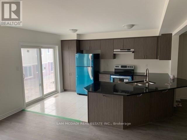 22 - 19 Ridge Road, Cambridge, ON - Indoor Photo Showing Kitchen