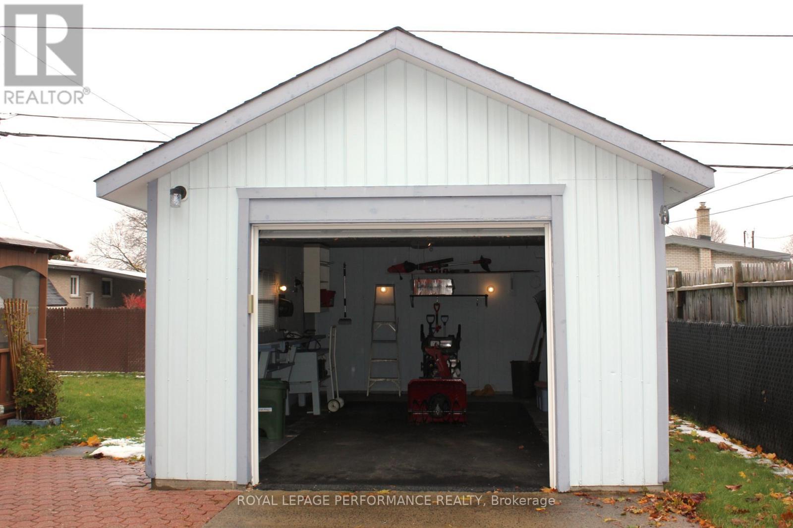 408 Beach Avenue, Cornwall, ON - Outdoor With Exterior