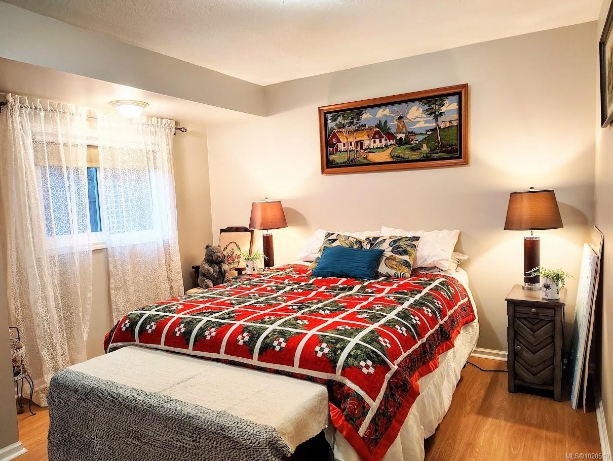 2435 4Th Ave, Port Alberni, BC