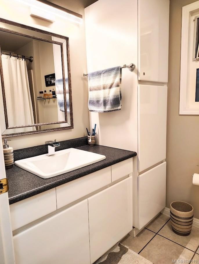 2435 4Th Ave, Port Alberni, BC