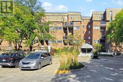 316 - 16 ELGIN STREET Markham, ON L3T 4T4