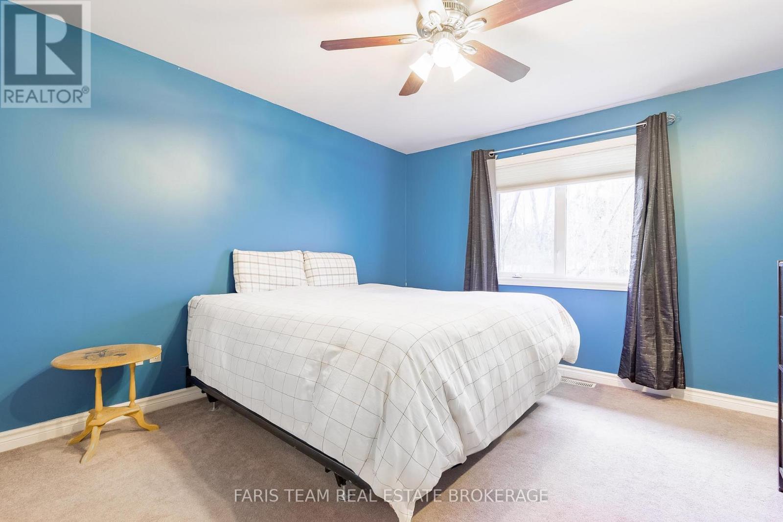 3576 Peter Street, Ramara, ON - Indoor Photo Showing Bedroom