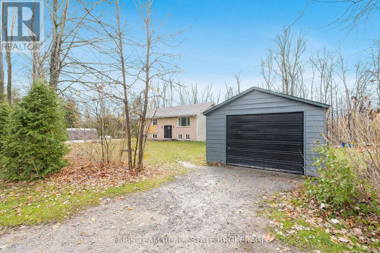 3576 Peter Street, Ramara, ON - Outdoor
