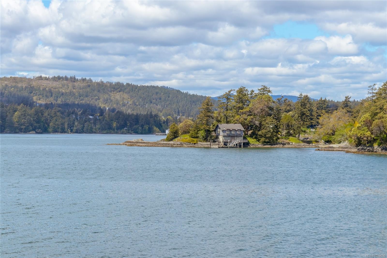 33-909 Admirals Rd, Esquimalt, BC