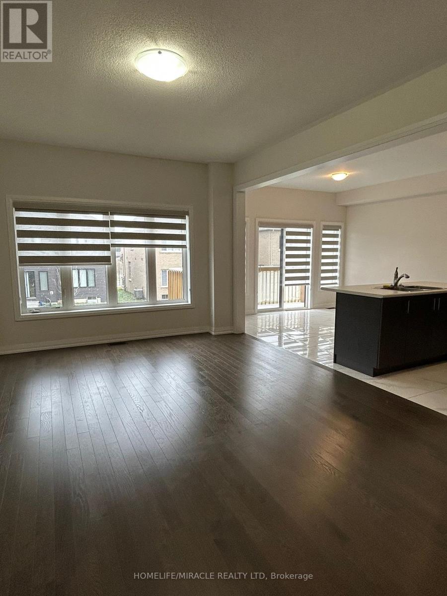 11 Federica Crescent W, Wasaga Beach, ON - Indoor